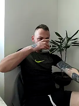 papichulo0099 online show from 02/14/26, 06:10