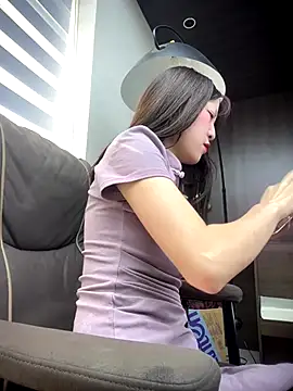 littleqiu online show from 09/24/25, 08:50