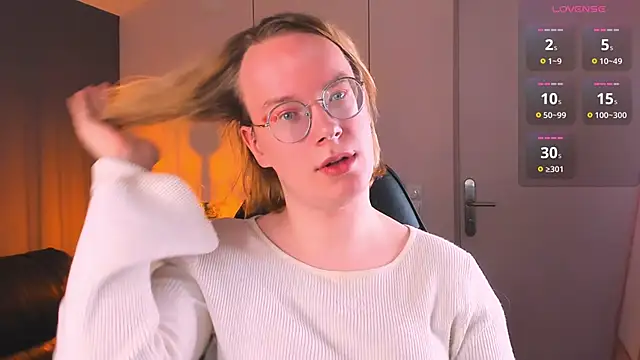 Amanda Butlerr online show from 10/05/25, 11:19