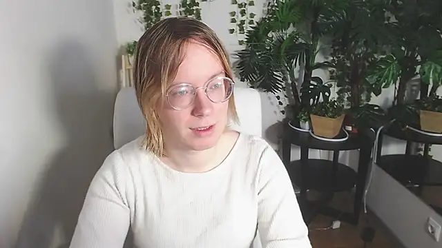 Amanda Butlerr online show from 12/05/25, 11:08