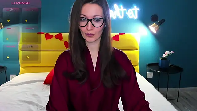 Joan Nelson online show from 02/09/26, 01:31