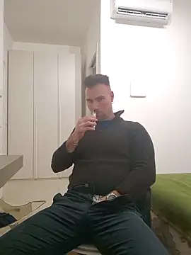 mrlyuis online show from 12/02/25, 08:15