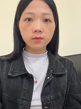 thaoyeuuu online show from 10/16/25, 02:23