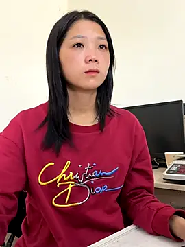 thaoyeuuu online show from 10/31/25, 02:23