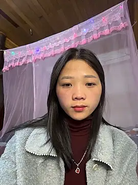 thaoyeuuu online show from 11/24/25, 11:32