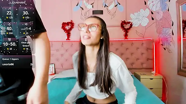 Ethan N Abby online show from 09/19/25, 08:53