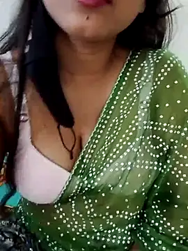 Snapshot of angel_tisha07 chatting on 10/20/25, 12:44 angel tisha07 online show from 10/20/25, 12:44