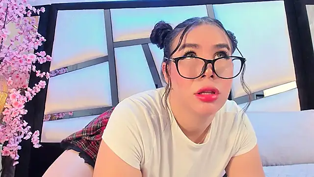 Snapshot of TessaCooper1 chatting on 08/01/26, 09:03 TessaCooper1 online show from 08/01/26, 09:03