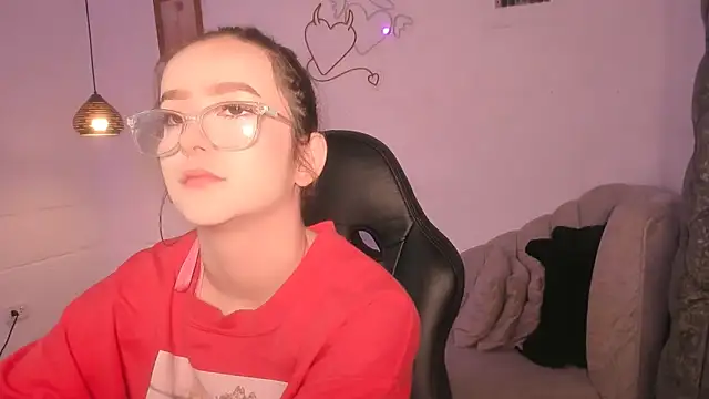 kristal joi dl online show from 09/15/25, 12:38