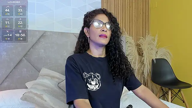 Brunnette Sensation online show from 09/22/25, 06:32