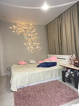 Bellissa  online show from 11/27/25, 10:39