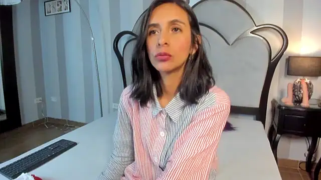 MiaAmore  online show from 02/14/26, 06:59