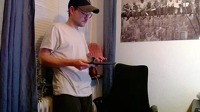 ChefDeLust online show from 10/27/25, 05:17