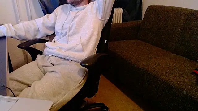 ChefDeLust online show from 11/25/25, 04:29