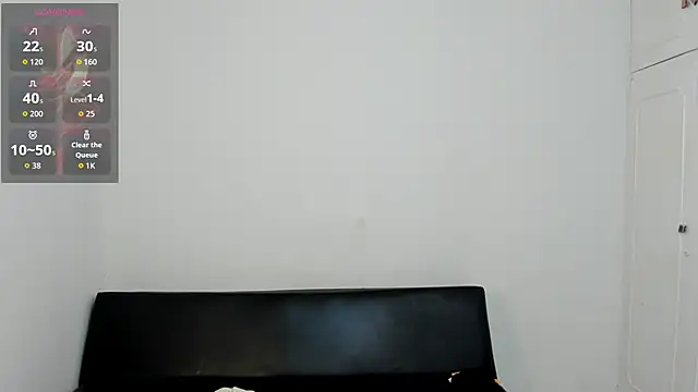 Snapshot of zarek_lux chatting on 02/24/26, 02:59 zarek lux online show from 02/24/26, 02:59