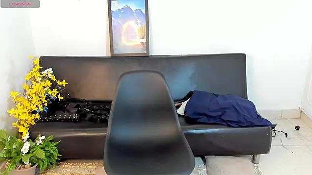 zarek lux online show from 04/10/26, 01:05