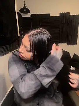 chicanachic13 online show from 10/18/25, 05:32