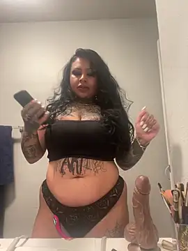 chicanachic13 online show from 04/04/26, 02:54