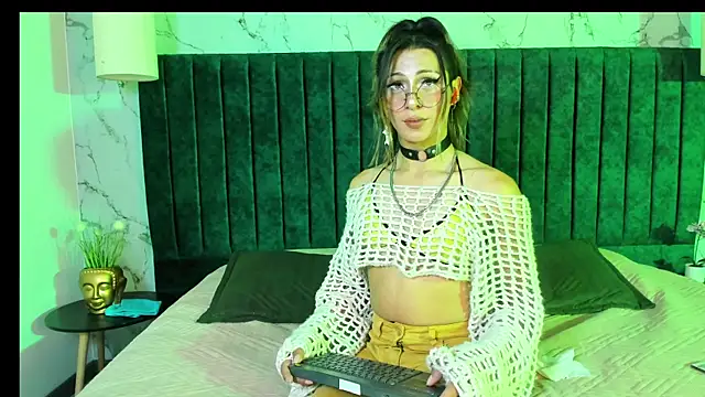 AustinJones  online show from 10/23/25, 08:18