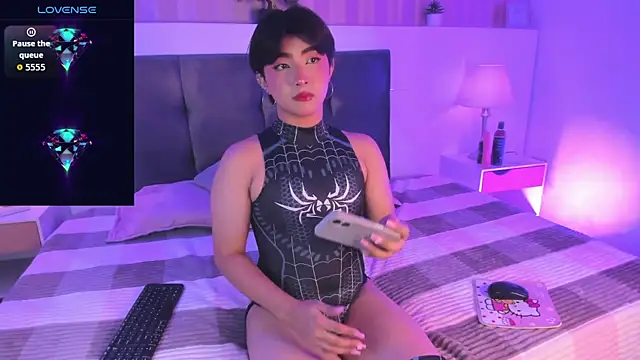 Creamy Angelo online show from 09/18/25, 04:36