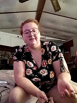 Snapshot of XEmoxkittyx chatting on 02/17/26, 06:36 XEmoxkittyx online show from 02/17/26, 06:36