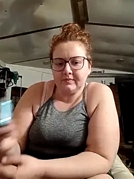 Snapshot of XEmoxkittyx chatting on 02/22/26, 05:51 XEmoxkittyx online show from 02/22/26, 05:51