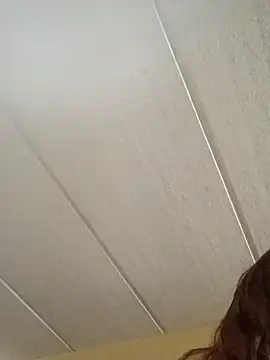 XEmoxkittyx online show from 05/28/26, 04:04