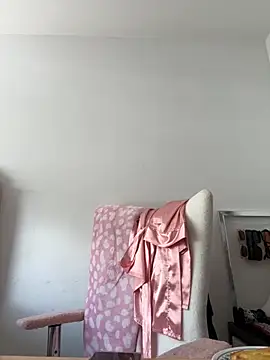 Victoria alson online show from 09/23/25, 02:20