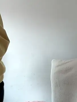 Victoria alson online show from 10/02/25, 02:02