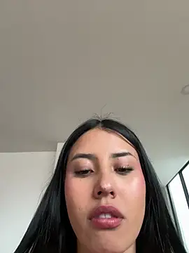 Victoria alson online show from 04/19/26, 07:05