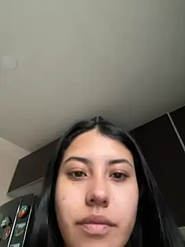 Snapshot of Victoria_alson chatting on 06/05/26, 11:27 Victoria alson online show from 06/05/26, 11:27