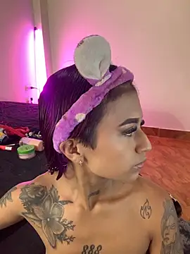 Dirty isabella18 online show from 10/21/25, 07:58