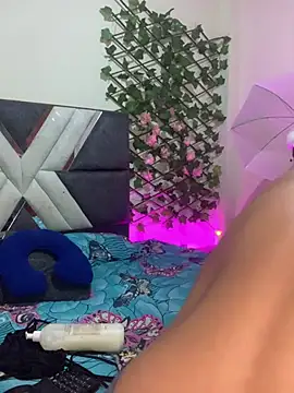 Dirty isabella18 online show from 02/22/26, 03:10