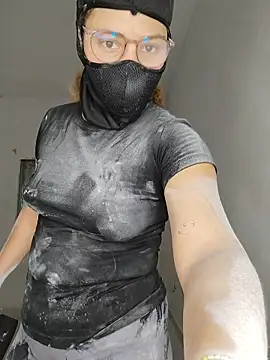 SirenRouge 69 online show from 04/06/26, 06:53