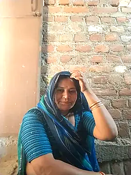 Snapshot of Rakhi_j chatting on 03/28/26, 09:20 Rakhi j online show from 03/28/26, 09:20