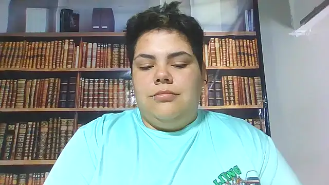 Snapshot of Hailey_Curvy chatting on 01/10/26, 10:25 Hailey Curvy online show from 01/10/26, 10:25