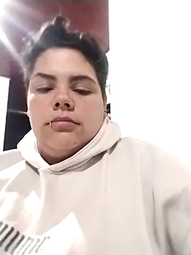 Snapshot of Hailey_Curvy chatting on 01/18/26, 02:37 Hailey Curvy online show from 01/18/26, 02:37