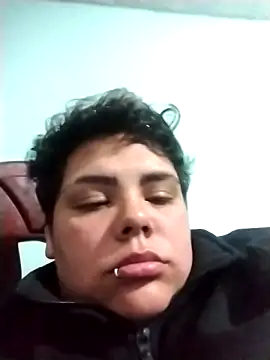 Snapshot of Hailey_Curvy chatting on 02/02/26, 04:11 Hailey Curvy online show from 02/02/26, 04:11