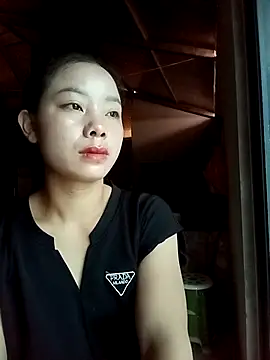 Snapshot of milo123-xx chatting on 09/13/25, 12:10 milo123-xx online show from 09/13/25, 12:10