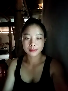 Snapshot of milo123-xx chatting on 09/25/25, 03:43 milo123-xx online show from 09/25/25, 03:43