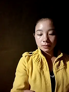 Snapshot of milo123-xx chatting on 09/26/25, 04:00 milo123-xx online show from 09/26/25, 04:00