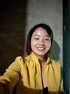 Snapshot of milo123-xx chatting on 10/06/25, 04:10 milo123-xx online show from 10/06/25, 04:10