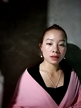 Snapshot of milo123-xx chatting on 11/05/25, 12:54 milo123-xx online show from 11/05/25, 12:54