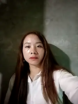 Snapshot of milo123-xx chatting on 11/07/25, 04:34 milo123-xx online show from 11/07/25, 04:34