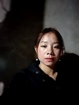 Snapshot of milo123-xx chatting on 11/12/25, 02:28 milo123-xx online show from 11/12/25, 02:28