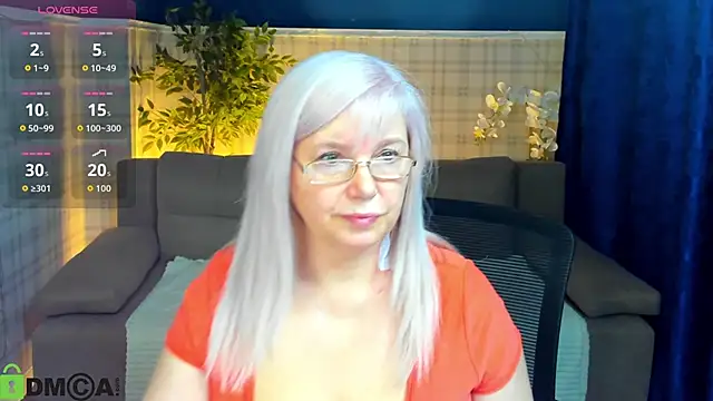 Hella Fabel online show from 05/04/26, 01:34
