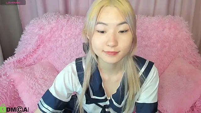 Snapshot of Aisi_18 chatting on 09/16/25, 07:53 Aisi 18 online show from 09/16/25, 07:53