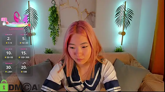 Snapshot of Aisi_18 chatting on 10/17/25, 08:28 Aisi 18 online show from 10/17/25, 08:28