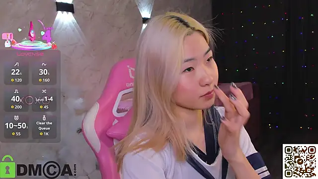 Aisi 18 online show from 12/17/25, 01:33