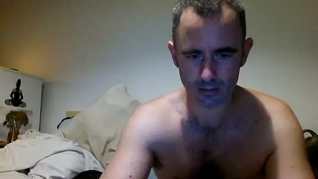 Snapshot of whatYwantMorrre chatting on 10/10/25, 02:38 whatYwantMorrre online show from 10/10/25, 02:38